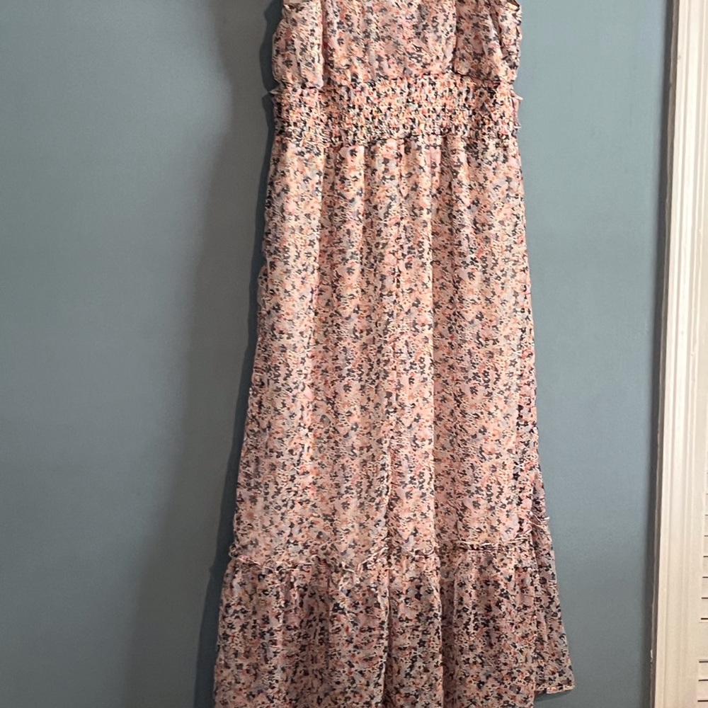 SELLING CHARLOTTE RUSSE DRESS 👗 SIZE XL FLORAL COLOR SLEEVELESS BNWT - Picture 8 of 16